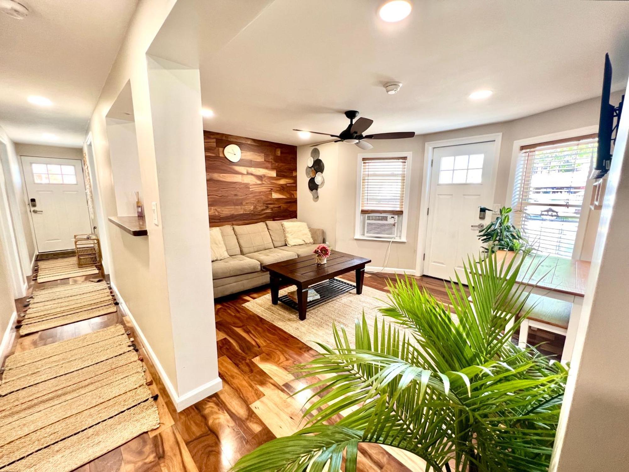 Ultra Modern - Entire 3 Bedroom Apartment - 5 Min Walk To The Beach Wildwood Exterior foto
